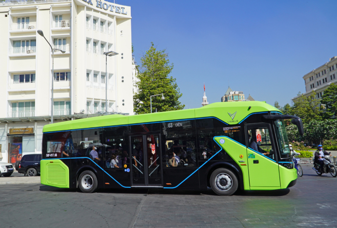 First electric bus route in Ho Chi Minh City launched